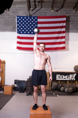 Josh Brady - DeltaFit Transformation Dan Depew - commercial and editorial portrait photographer and art director based in Seattle