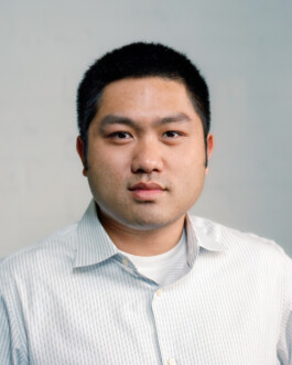 Photo of Dr. George Yu by Seattle photographer Dan Depew Dan Depew - commercial and editorial portrait photographer and art director based in Seattle