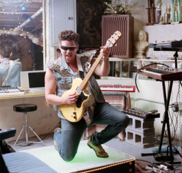 Photo of Cousin Dan in Atlanta GA by Seattle photographer Dan Depew Dan Depew - commercial and editorial portrait photographer and art director based in Seattle