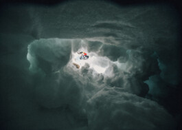 Malea Jordan and her avalanche rescue dog Ripp training at Northstar ski resort in Tahoe, CA Dan Depew - commercial and editorial portrait photographer and art director based in Seattle